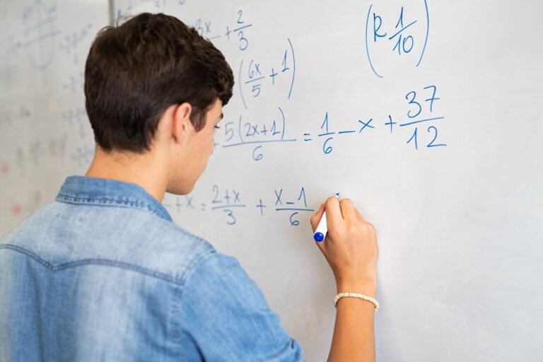 maths anxiety. shutterstock 1821464747 1 1 1